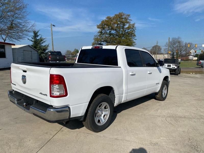 RAM 1500 Big Horn Crew Cab SWB 4WD 2021