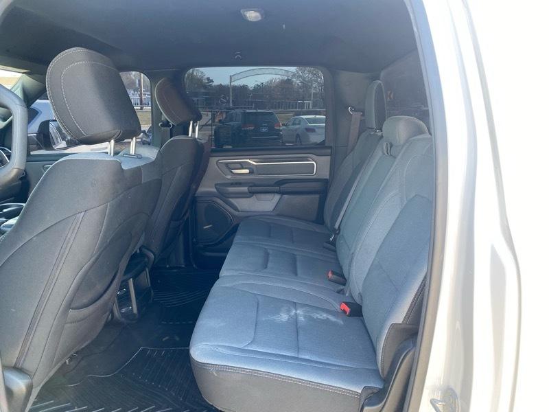 RAM 1500 Big Horn Crew Cab SWB 4WD 2021