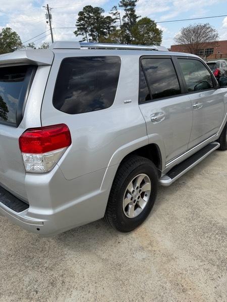 Toyota 4Runner SR5 2WD 2012