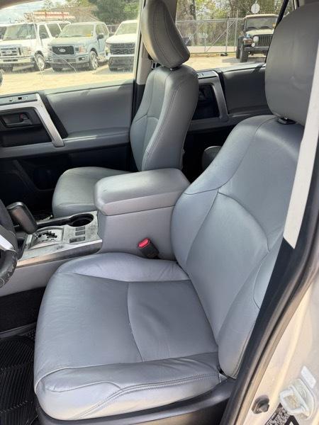 Toyota 4Runner SR5 2WD 2012