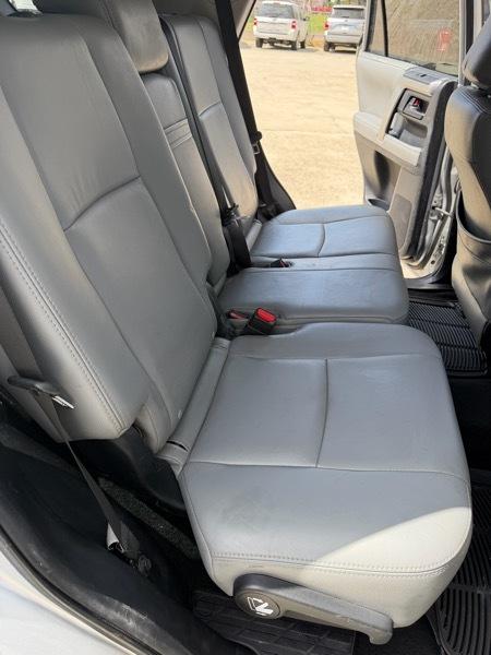 Toyota 4Runner SR5 2WD 2012