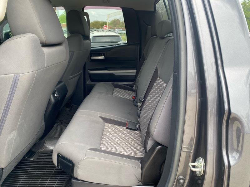 Toyota Tundra SR5 5.7L V8 FFV Double Cab 4WD 2019