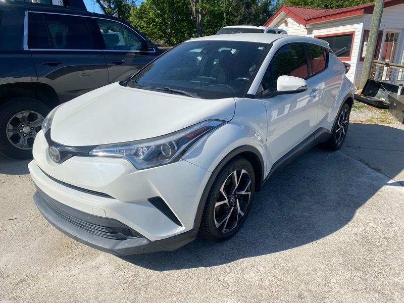 Toyota C-HR XLE 2018
