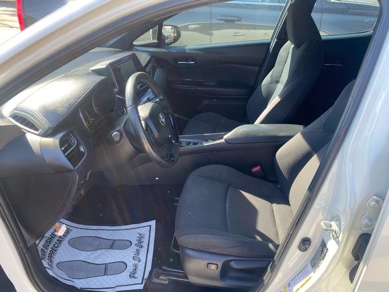 Toyota C-HR XLE 2018