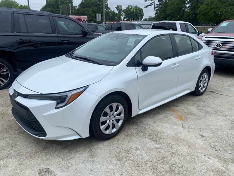 Toyota Corolla Hybrid LE 2024