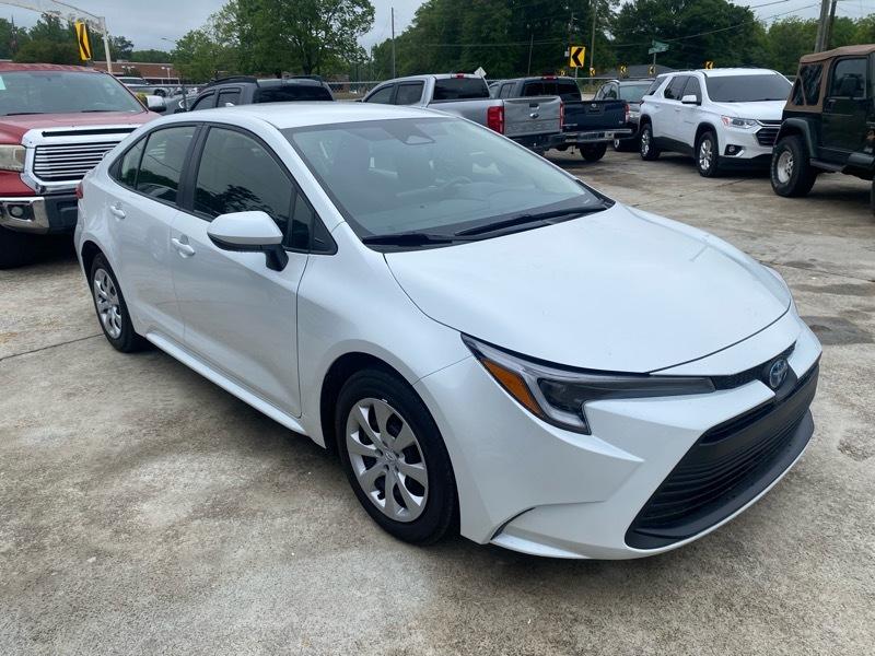 Toyota Corolla Hybrid LE 2024