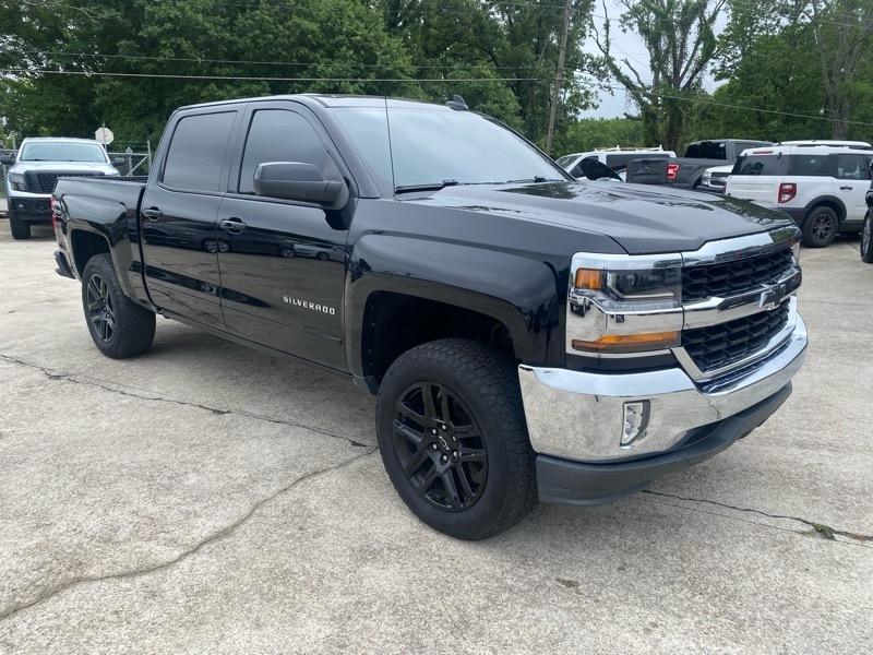 Chevrolet Silverado 1500 LT Crew Cab 2WD 2017