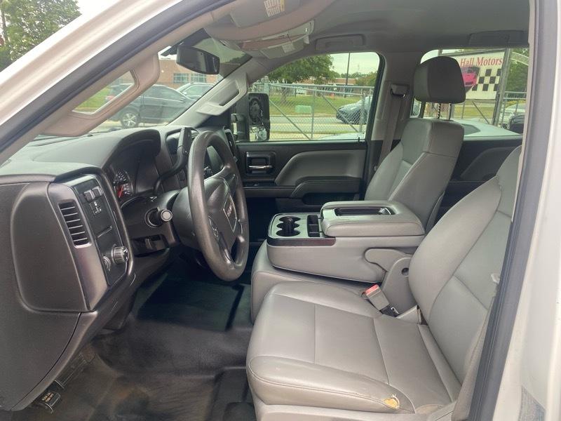 GMC Sierra 3500HD Base Crew Cab 2WD 2015