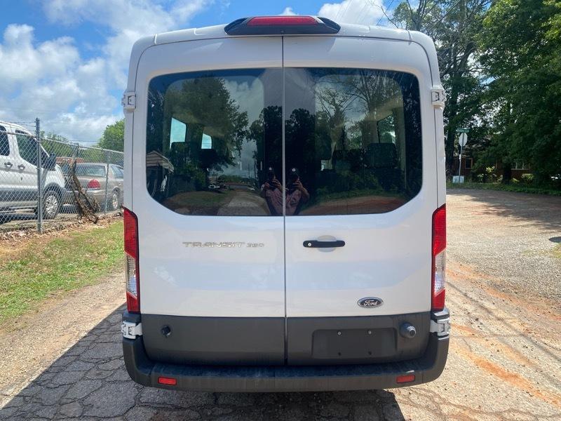 Ford Transit 350 Wagon Med. Roof XLT w/Sliding Pass. 148-in. WB 2018