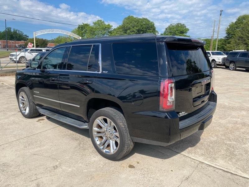GMC Yukon SLT 4WD 2017