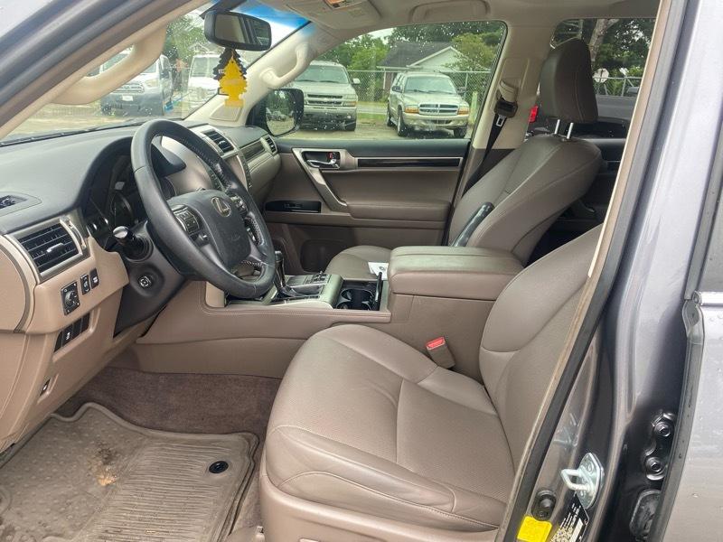 Lexus GX 460 Base 2019