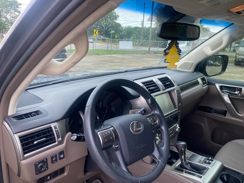 Lexus GX 460 Base 2019