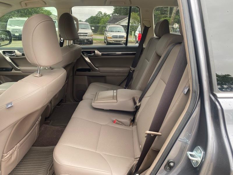 Lexus GX 460 Base 2019