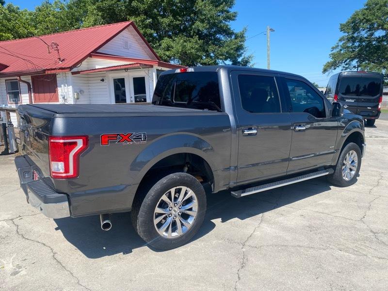 Ford F-150 XLT SuperCrew 5.5-ft. Bed 4WD 2017