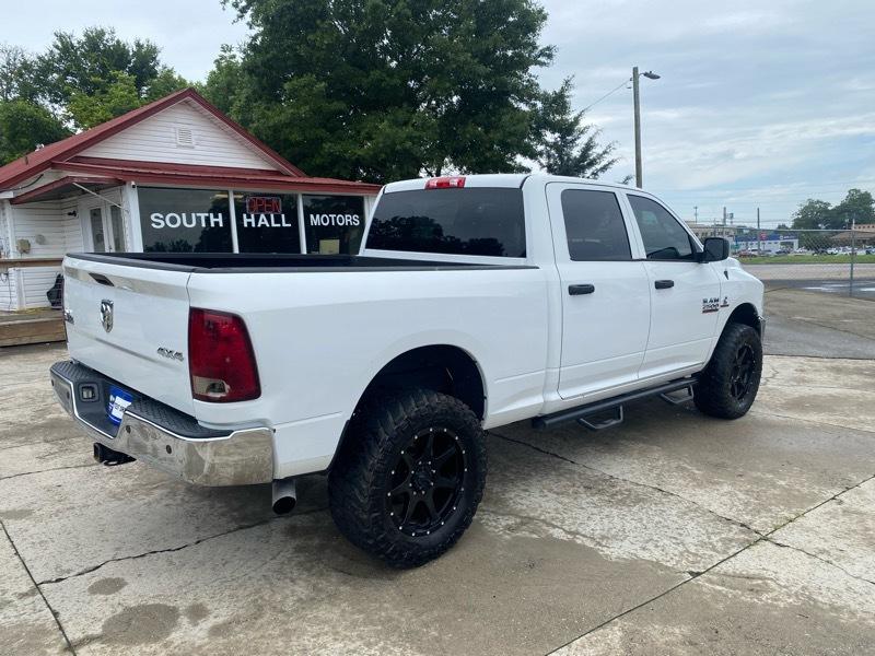 RAM 2500 Tradesman 4x4 Crew Cab 6'4" Box 2014