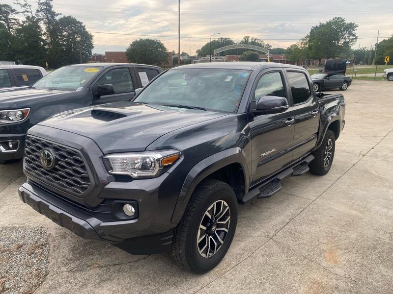 2023 Toyota Tacoma SR5 Double Cab V6 6AT 4WD