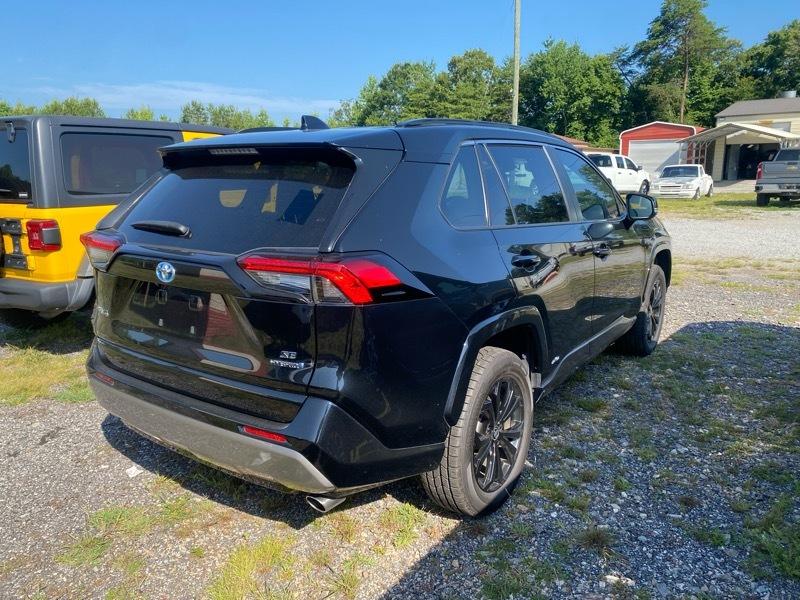 Toyota RAV4 Hybrid SE 2024