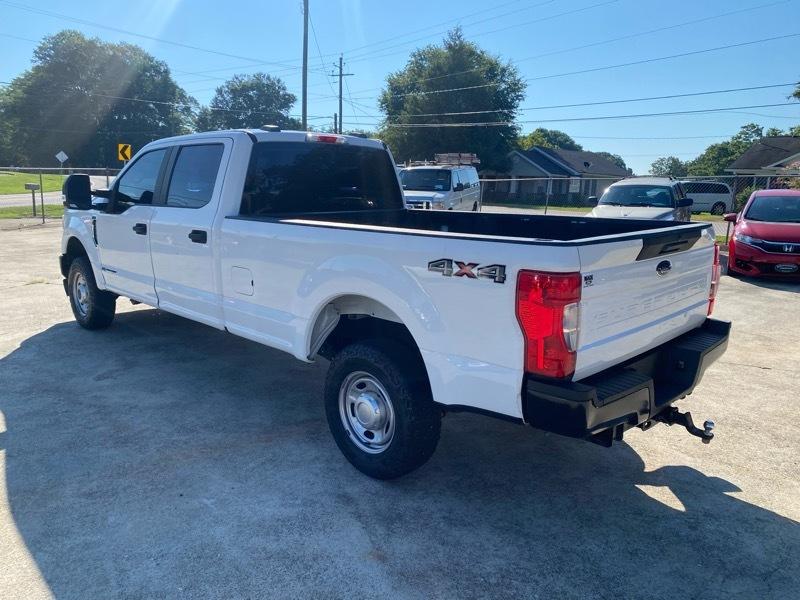 Ford F-250 SD XL Crew Cab 4WD 2022