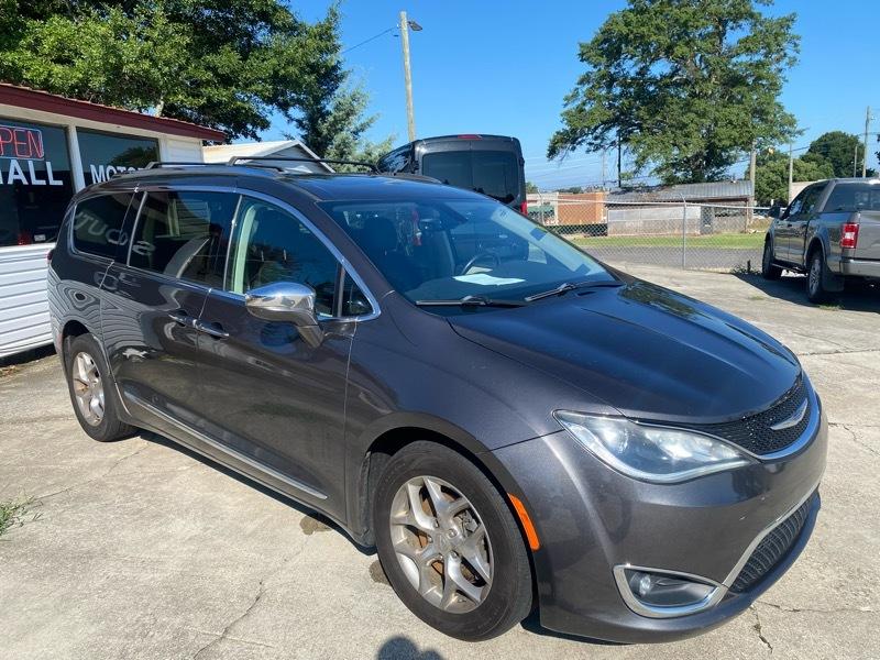 Chrysler Pacifica Limited 2019
