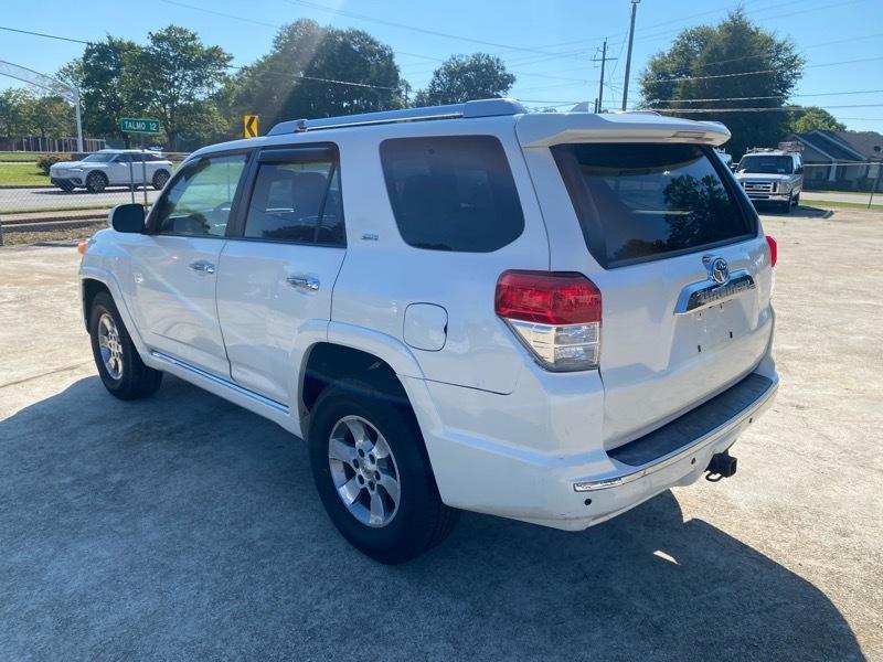 Toyota 4Runner SR5 4WD 2010