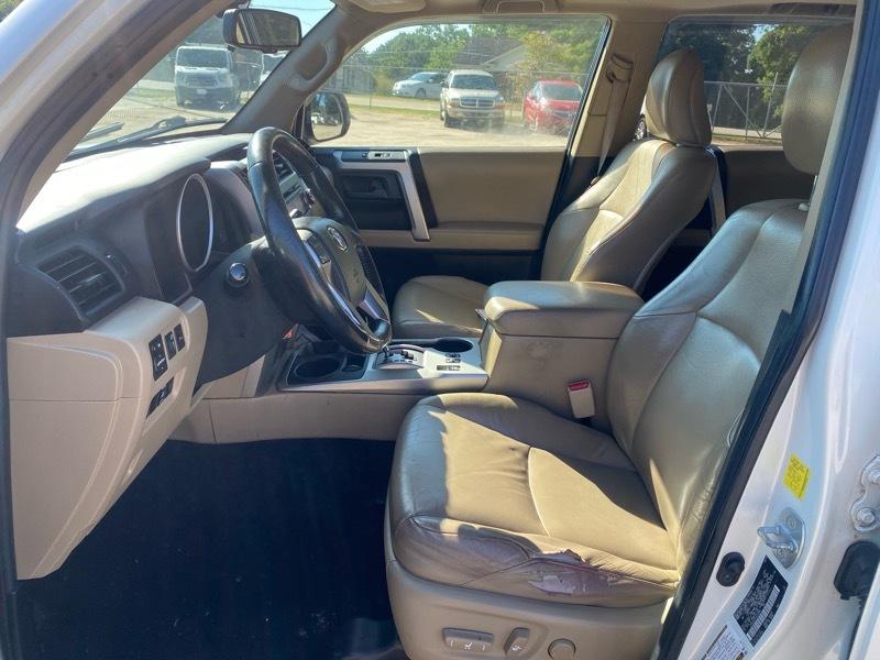 Toyota 4Runner SR5 4WD 2010