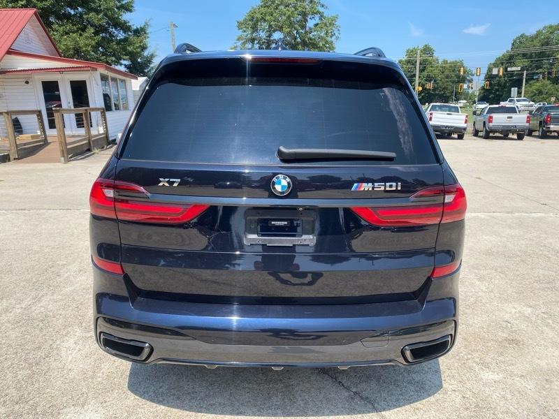 BMW X7 M50i 2020