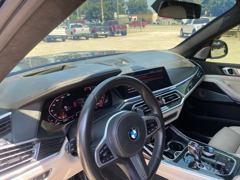 BMW X7 M50i 2020