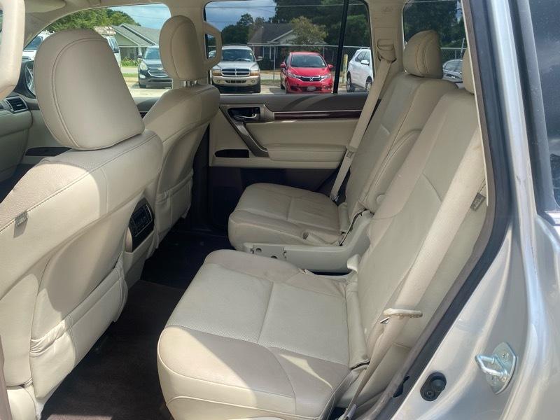Lexus GX 460 Base 2019