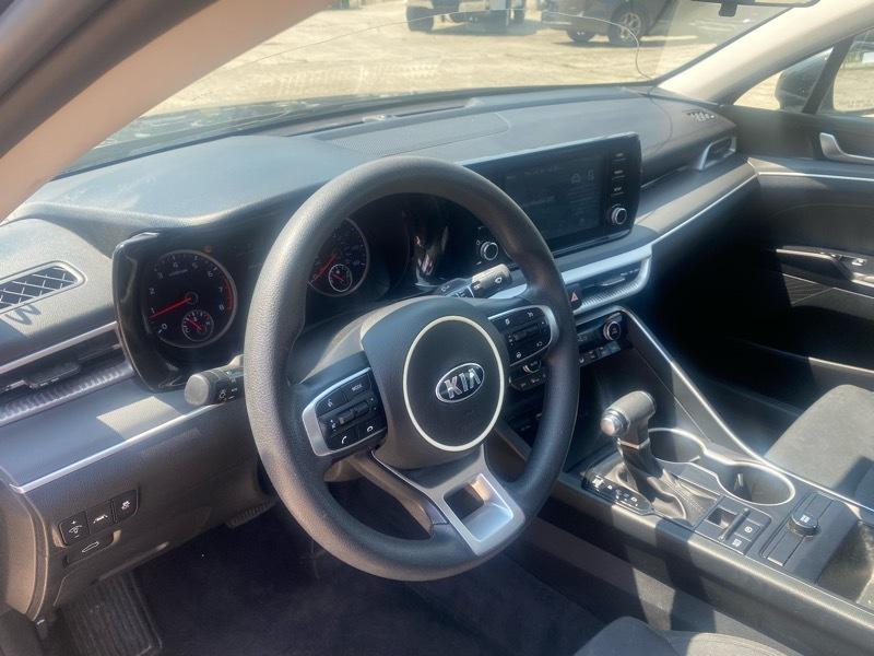 Kia K5 LXS 2021