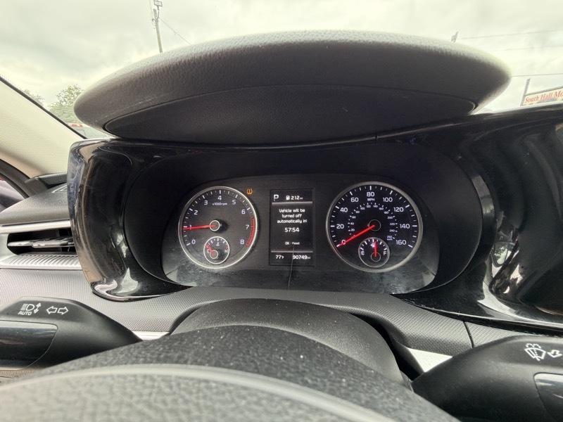 Kia K5 LXS 2021