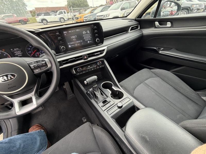 Kia K5 LXS 2021