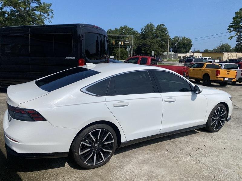 Honda Accord Touring Hybrid 2024
