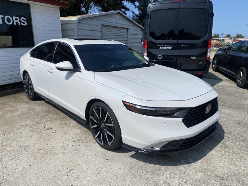 Honda Accord Touring Hybrid 2024