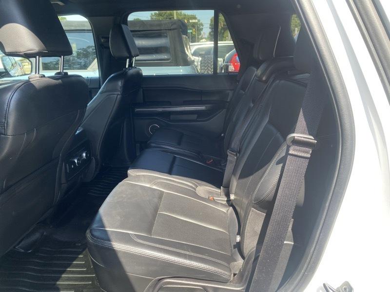 Ford Expedition XLT 4WD 2021