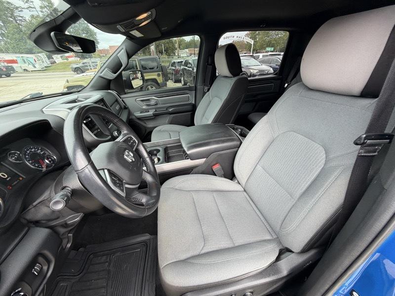 RAM 1500 Big Horn Crew Cab SWB 2WD 2021