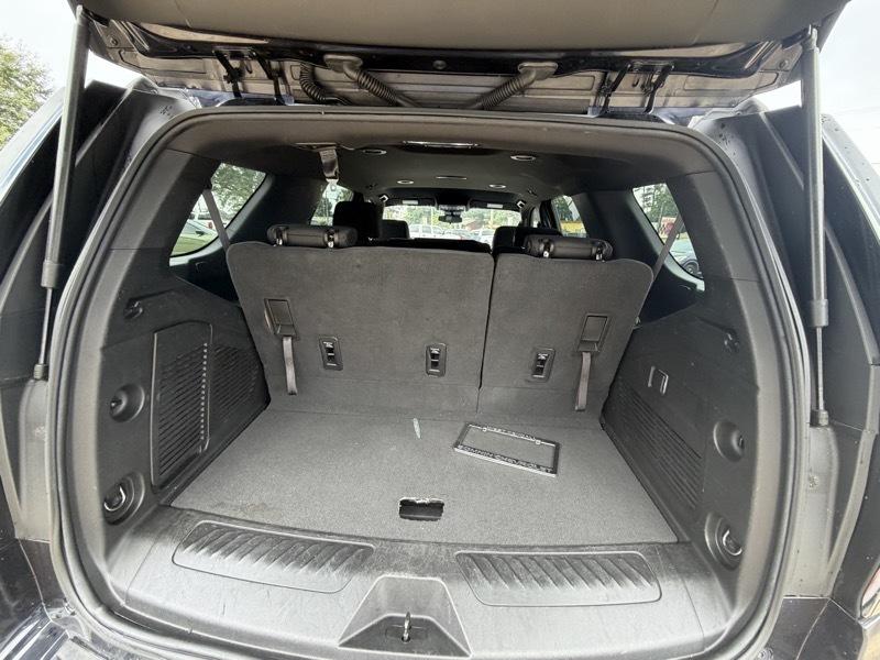 Chevrolet Tahoe photo 15