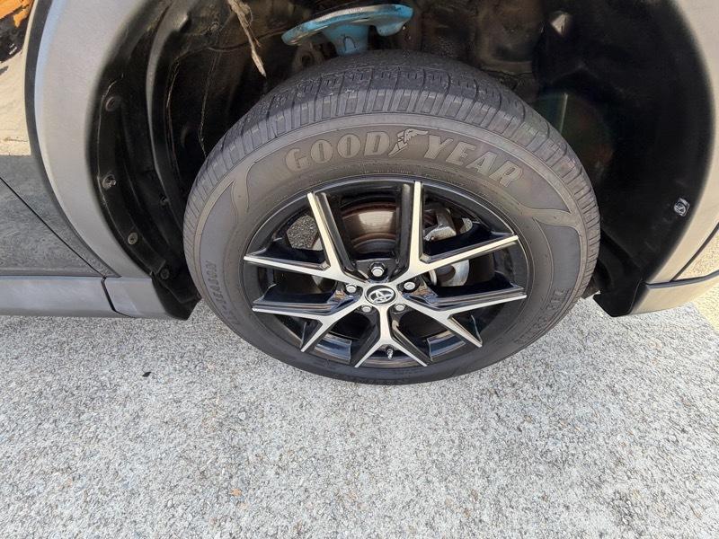 Toyota RAV4 SE FWD 2016