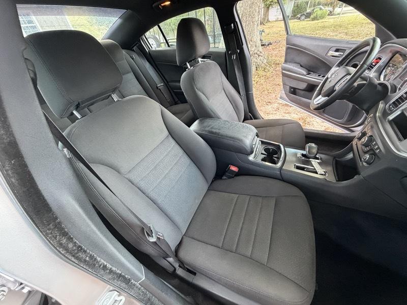 Dodge Charger SE 2013
