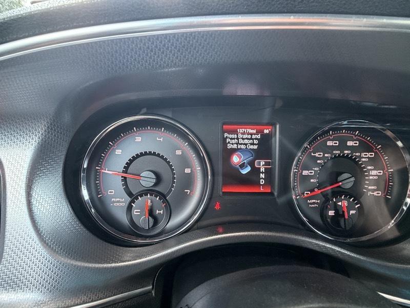 Dodge Charger SE 2013