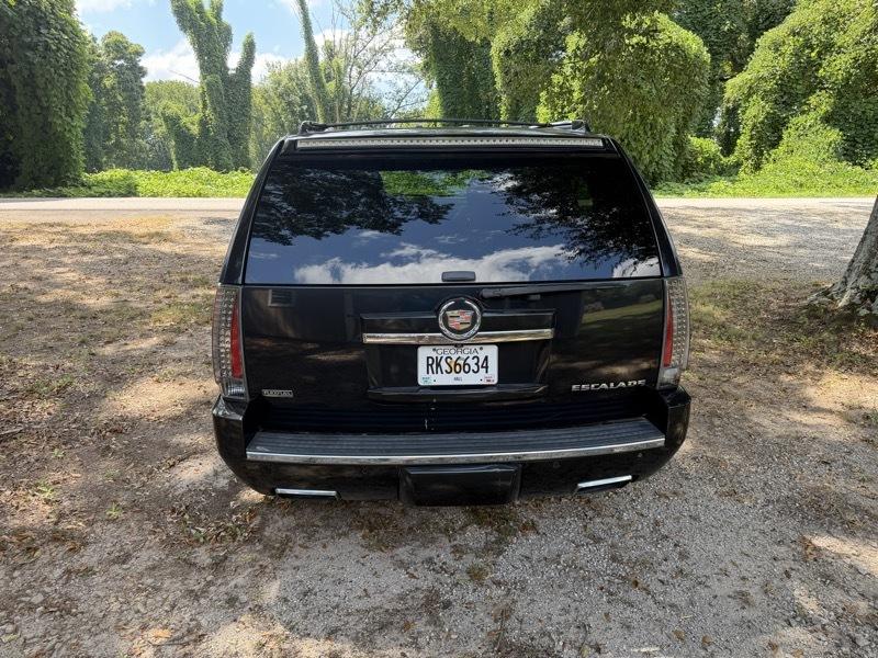 Cadillac Escalade ESV AWD Premium 2012