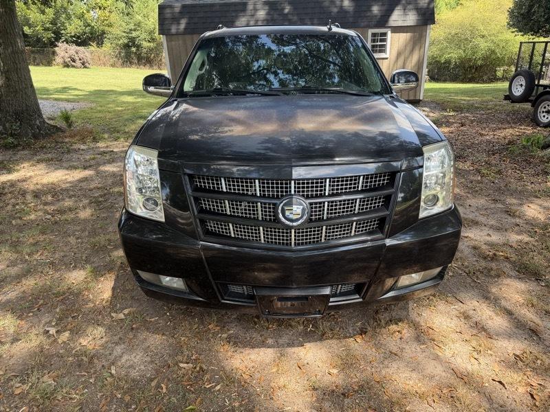 Cadillac Escalade ESV AWD Premium 2012