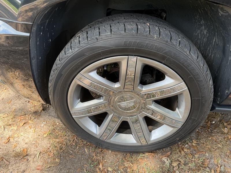 Cadillac Escalade ESV AWD Premium 2012