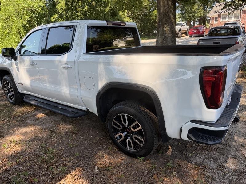 GMC Sierra 1500 AT4 Crew Cab Short Box 4WD 2021