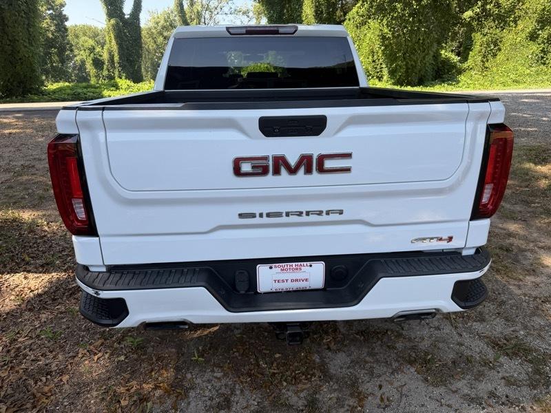 GMC Sierra 1500 AT4 Crew Cab Short Box 4WD 2021