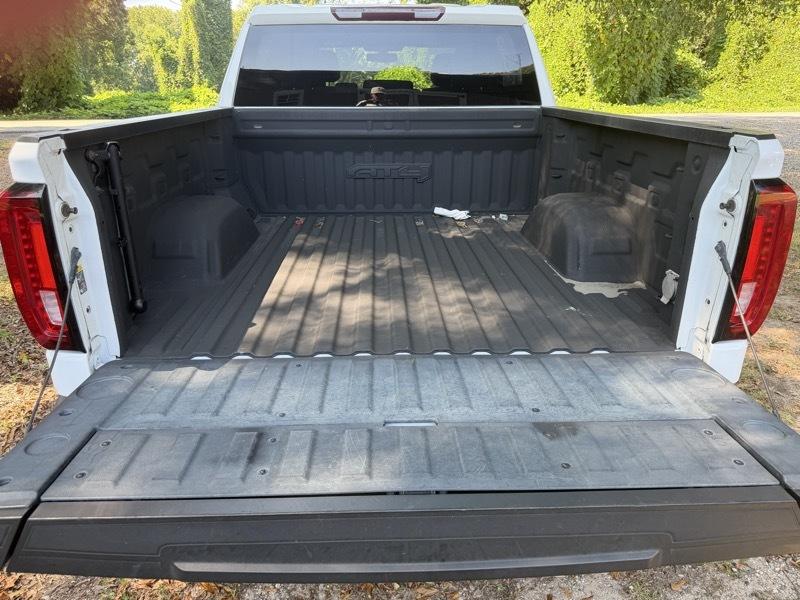 GMC Sierra 1500 AT4 Crew Cab Short Box 4WD 2021