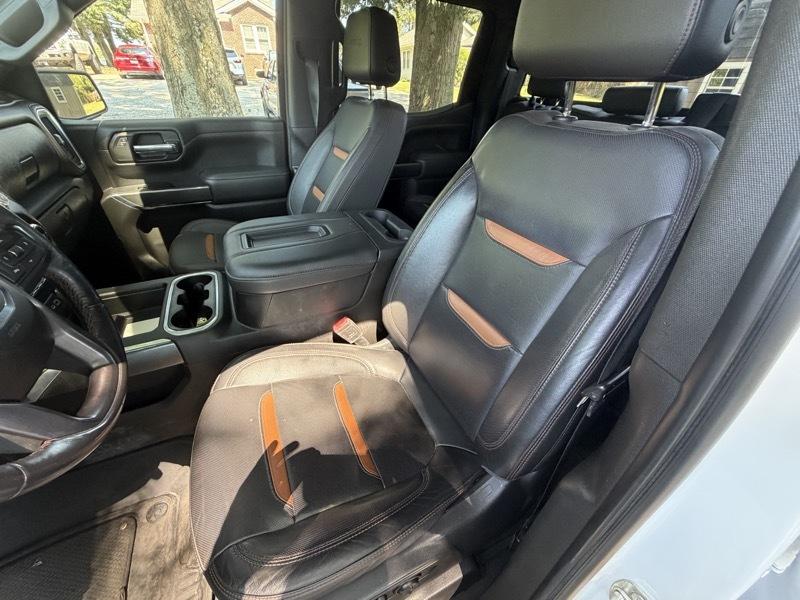 GMC Sierra 1500 AT4 Crew Cab Short Box 4WD 2021