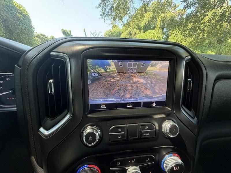 GMC Sierra 1500 AT4 Crew Cab Short Box 4WD 2021