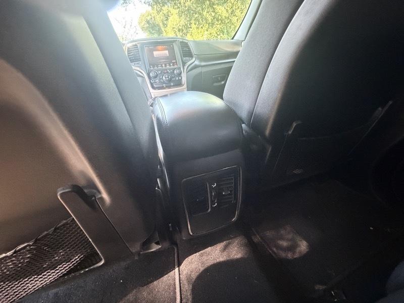 Jeep Grand Cherokee Laredo 2WD 2014