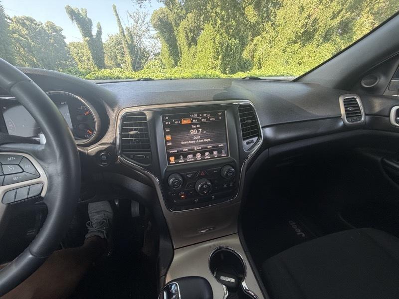 Jeep Grand Cherokee Laredo 2WD 2014