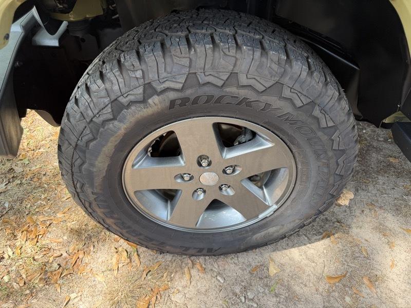 Jeep Wrangler Unlimited Sport 4WD 2013